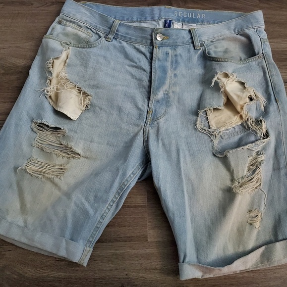 h&m ripped jean shorts men